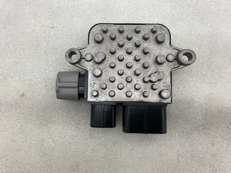 82821 20280 ⭕ 2012-2020 Tesla Model S Fan Relay Control Module Unit Right RH OEM 82821-20280