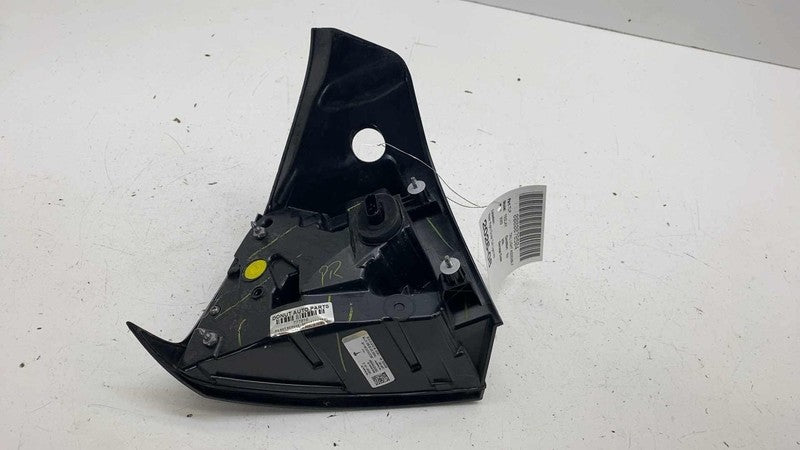 150208700D ⭕ 21-24 Tesla Model Y Rear Right Taillight Outer Lamp On Quarter RH 1502087-00-D