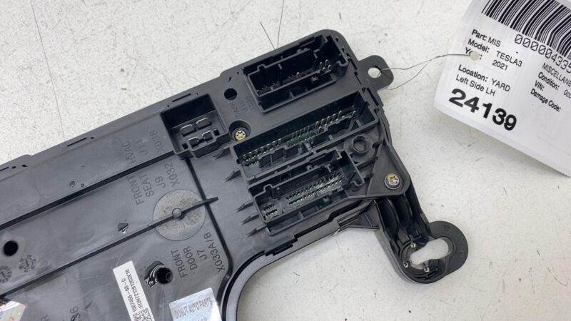 2017-2023 Tesla Model 3 Front Left Frunk Low Voltage Body Controller Module Assy