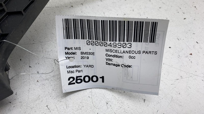 936054804 2018 2019 2020 BMW 530e Front Vehicle Sound Generator Speaker w/ Mount Bracket