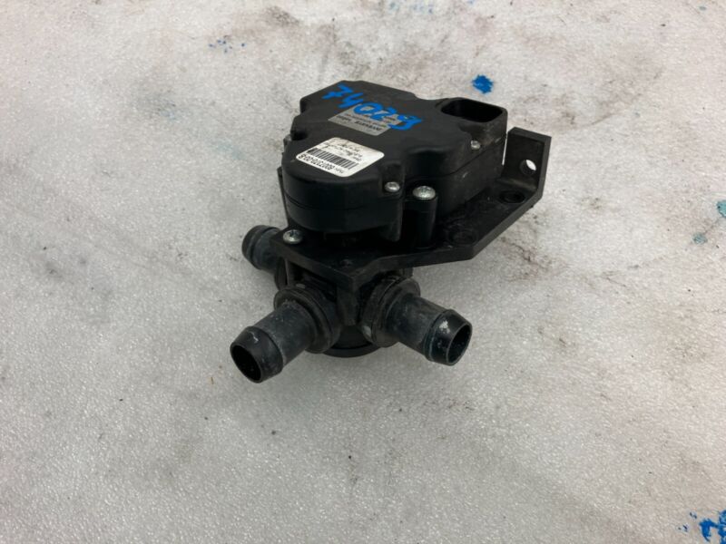 600737000B 2012-2020 Tesla Model S X Coolant Pump Cooling Valve Actuator 4-Way 6007370-00-B