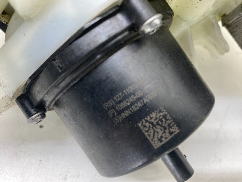 109701600D ⭕2017-2020 Model 3 Reservoir Superbottle Tank Chiller EXV Oil Fluid 1097015-00-K