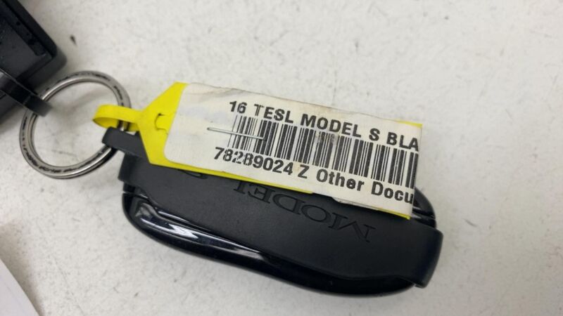 101090600G ⭕ 12-20 Tesla Model S Body Control Module 315MHZ + Smart Key Remote 1010906-00-G