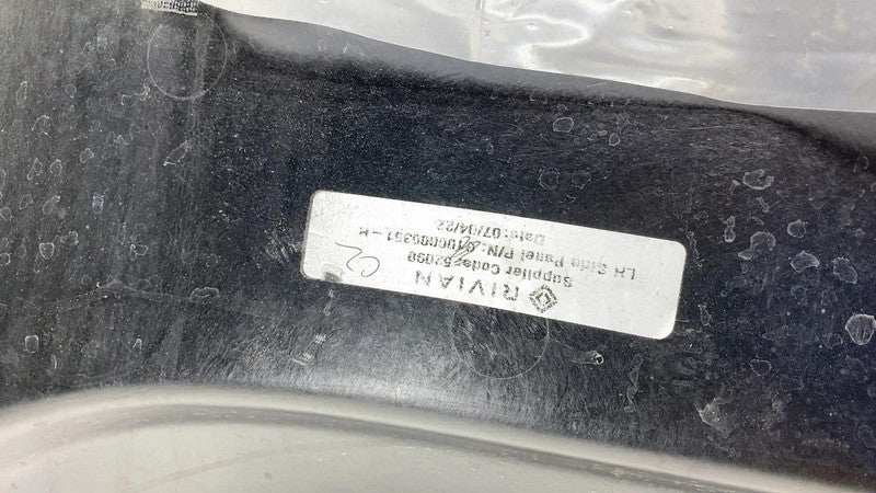 C100000351H ⭕ 22-24 Rivian R1T Rear Trunk Left Pick Up Bed Trim Panel Cover LH C100000351-H