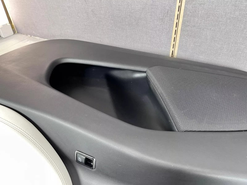 105548318I ⭕ 16-20 Model X Front Right Door Panel Trim Card Cover w/ Molding 1055483-18-I