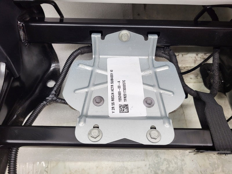 1494881 00 B ⭕ 20-22 Tesla Model Y Rear Upper 2nd Row Seat Left + Center + Right (5-Seater)