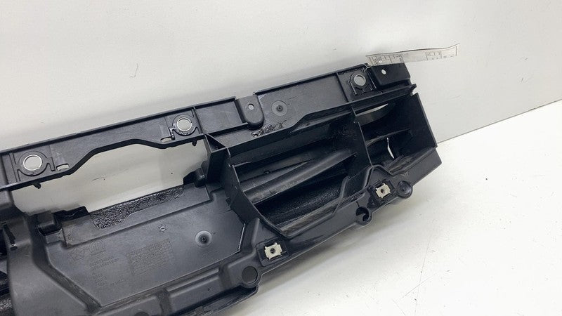⭕ 17-24 Chrysler Pacifica Radiator Core Support Bracket Upper Closure