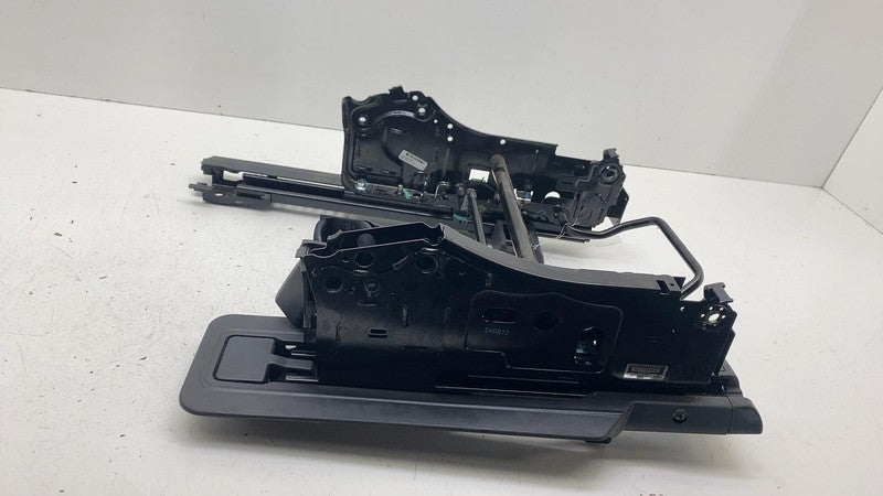 ⭕ 2022-2025 Rivian R1S Rear 2nd Row Driver Side Seat Rail Track Frame