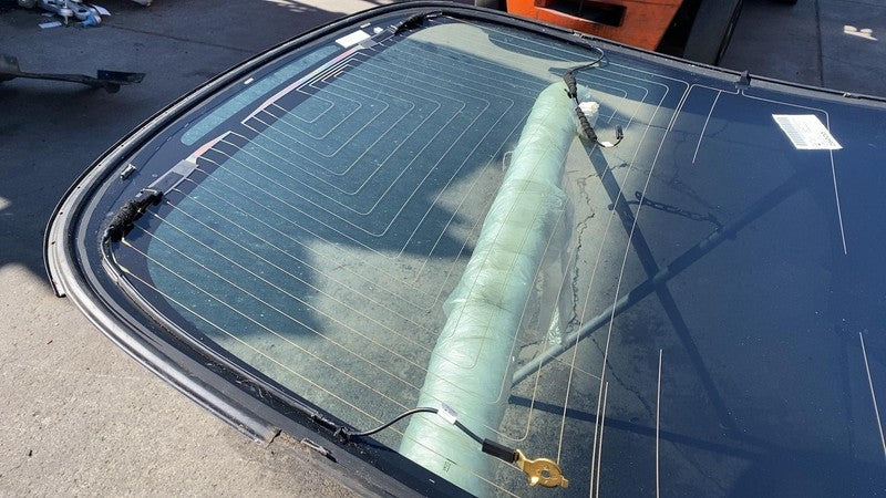 1472925 99 C ⭕ 2017-2020 Tesla Model 3 Rear Trunk Panoramic Backlite Roof Glass Back Section
