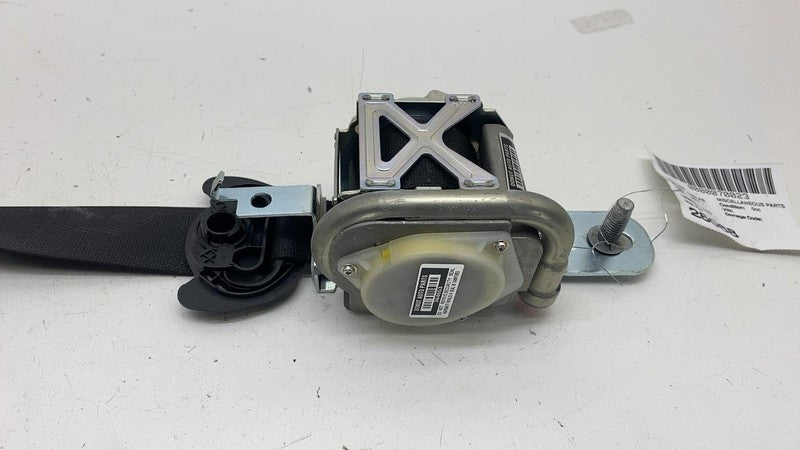 ⭕ 2016-2020 Tesla Model S Front Right 1st Row Seat Belt & Retractor 10