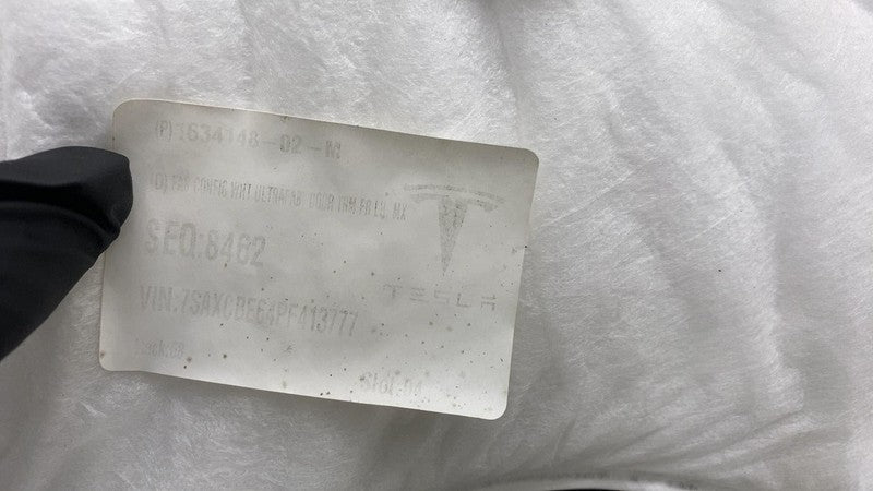 1609947-00-E ⭕ 21-24 Model X Front Left Door Panel Trim Card Cover w/ Molding LH 1609947-00-E