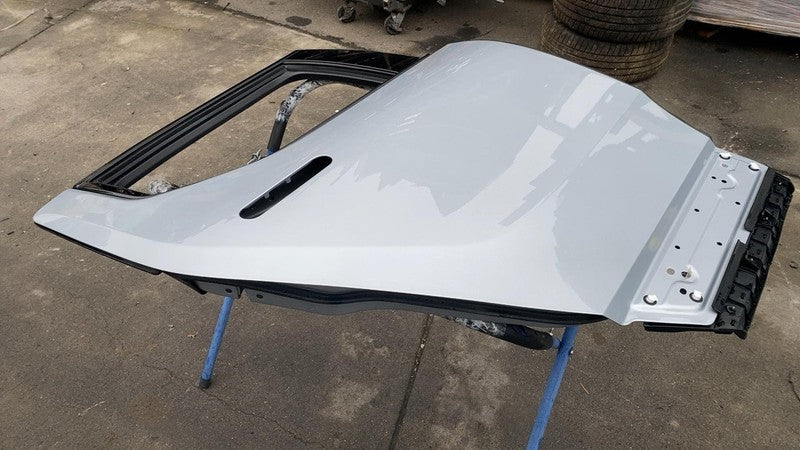 ⭕ 2022-2024 Rivian R1T Rear Passenger Side Door Shell Panel Right Silver EXP004