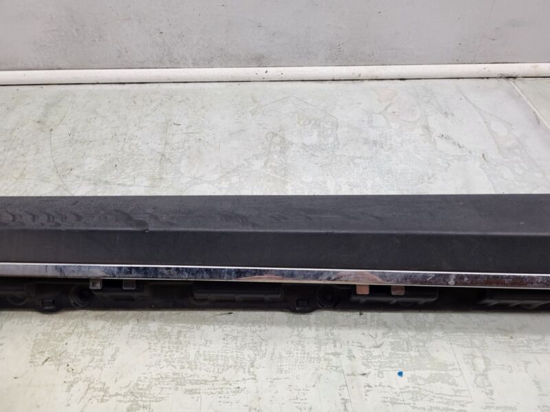 6005875 00 G ⭕ 12-20 Model S Right Rocker Panel Outer Molding & Wheel Fairing RH 6005875-00-G