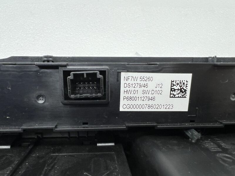 NF7W-55260 2020-2023 Mazda MX-5 Miata Dash Display w/ USB Aux & Defroster Heat Seat Switch