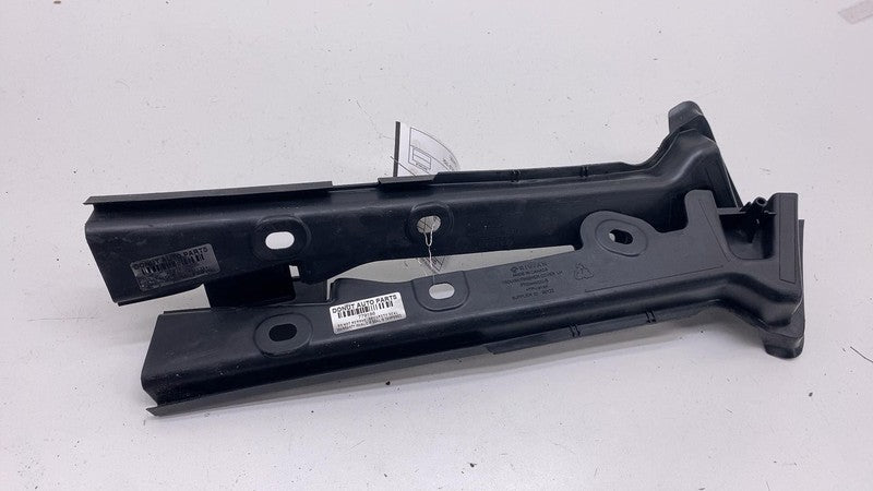 ⭕ 22-24 Rivian R1T Front Left & Right Trough Finisher Trim PT00449332/