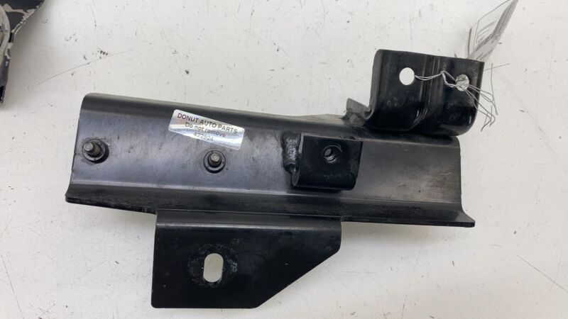 Does not apply 2016-2020 Tesla Model X MX Front Left & Right Bumper Reinforcement Ankle Catcher