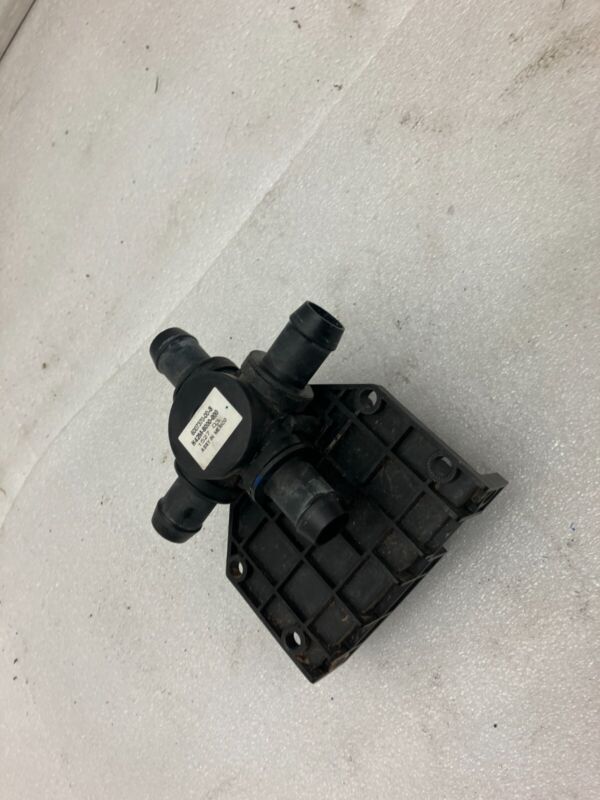 600737000B 2012-2020 Tesla Model S X Coolant Pump Cooling Valve Actuator 4-Way 6007370-00-B