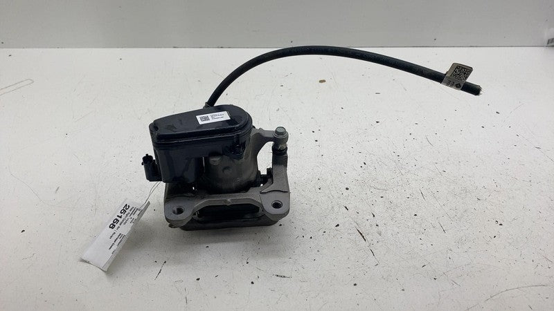 ⭕2022 Rivian EDV-700 Van Rear Right Caliper w/ Brake Hose Line RH PT00