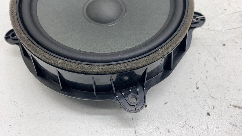 ⭕ 2017-2025 Tesla Model 3 M3 Front Door Audio System Woofer Speaker 10