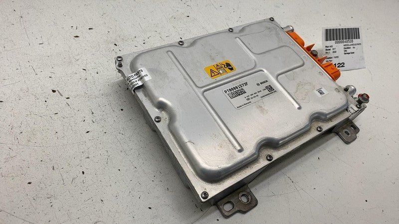 PT00001573 F ⭕ 22-24 Rivian R1T R1S Front DC to DC Power Converter Control Module PT00001573F