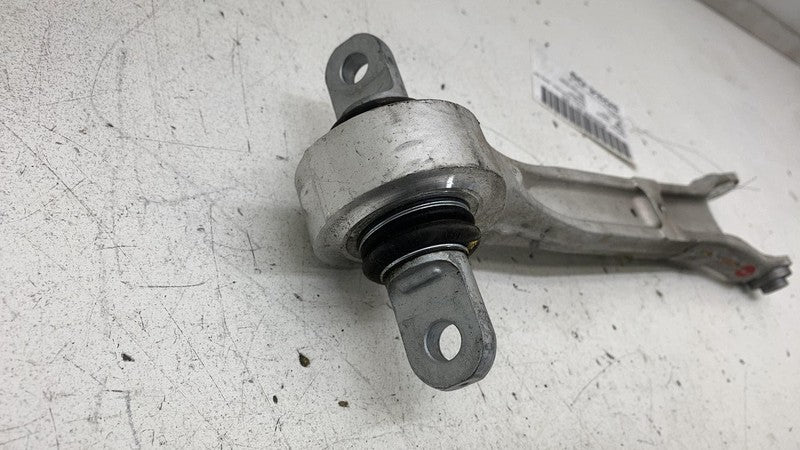 ⭕ 21-24 Model X Rear Left / Right Suspension Lower Control Arm Link 16