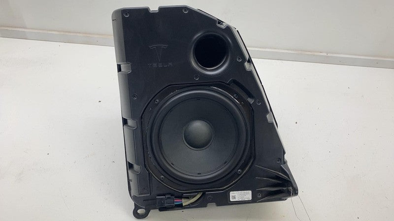 ⭕ 2020-2023 Tesla Model Y MY Audio Speaker Subwoofer Bass Box OEM 1507