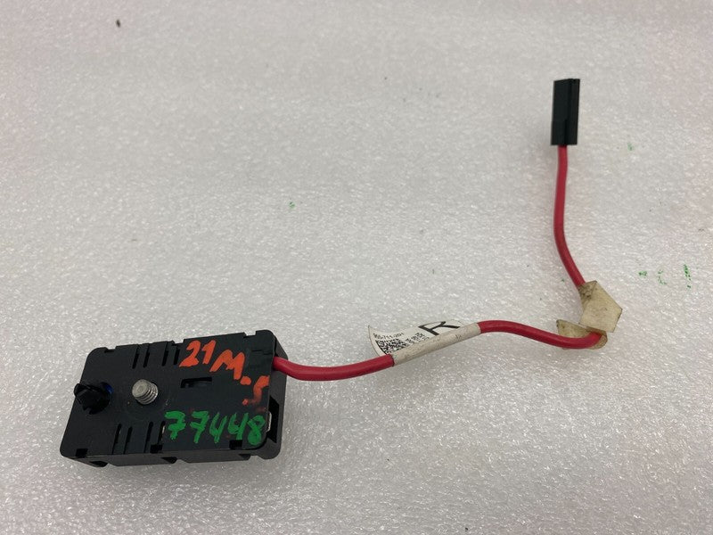 1509421 00 B ⭕ 2021-2025 Tesla Model S MS Infotainment Antenna Noise Filter +12V 1509421-00-B