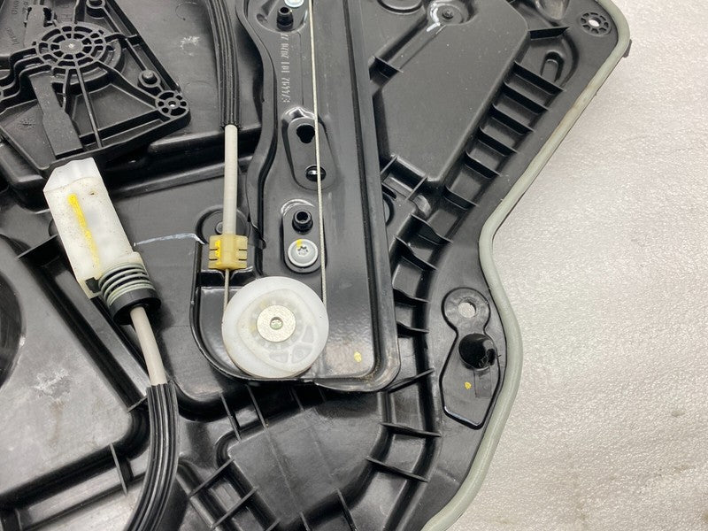 ⭕20-24 Tesla Model Y Rear Driver Left Door Window Regulator & Motor 14