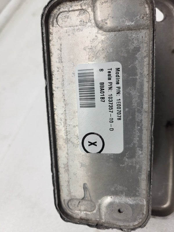 103735700D 16-20 Model S X Battery Cooler Heat Exchanger Chiller EXV + Bracket 1037357-00-D