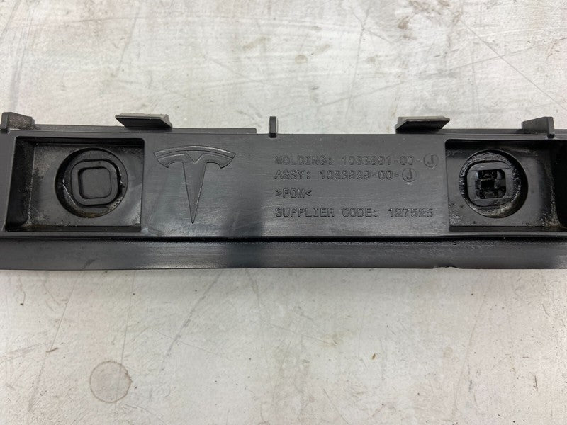 1083991 00 J ⭕17-23 Model 3 Rear Bumper Lower Passenger Support Retainer Bracket 1083991-00-J