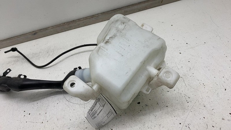 105676700B 2016-2020 Tesla Model X MX Windshield Washer Bottle Reservoir Tank w/ Motor Pump