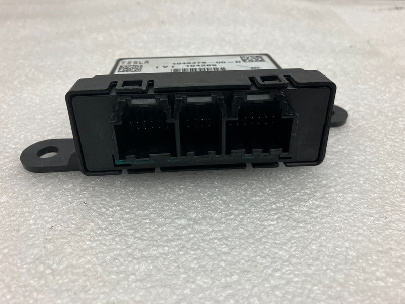 104847600D ⭕ 12-20 Model S ECU Park Distance Assist Control Sensor Module PDC 1048476-00-D