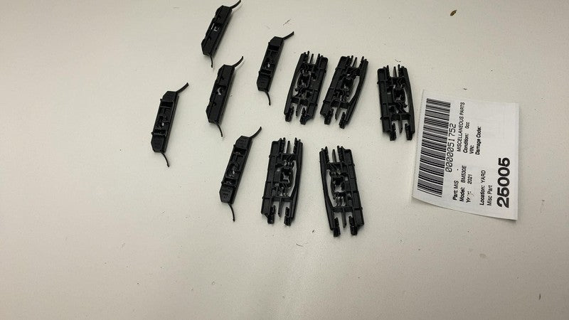 ⭕ 2021 2022 2023 BMW 530e G30 Roof Bar Mounting Clip Molding Fastener