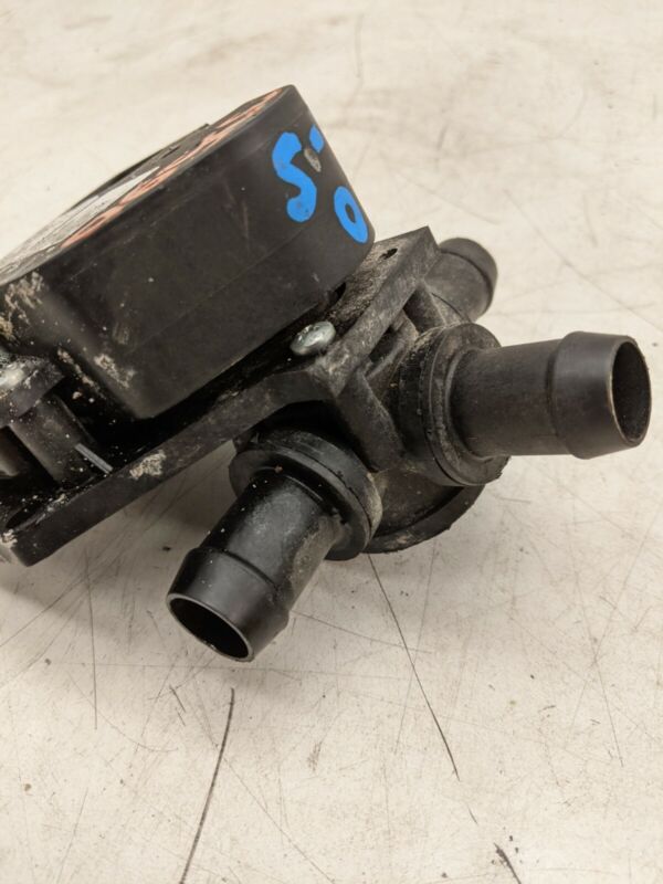 2012-2021 Tesla Model S X Coolant Pump Cooling Valve Actuator 4-Way 6007370-00-E