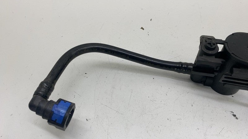 6599350 ⭕ 25 Chevrolet Silverado 1500 Fuel Vapor Canister Solenoid Valve w/ Hose 6599350