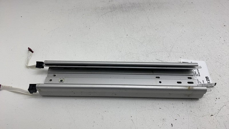 9807777 ⭕2011-2016 Mini Cooper Countryman S Rear Console Sliding Rail Mount Base 9807777