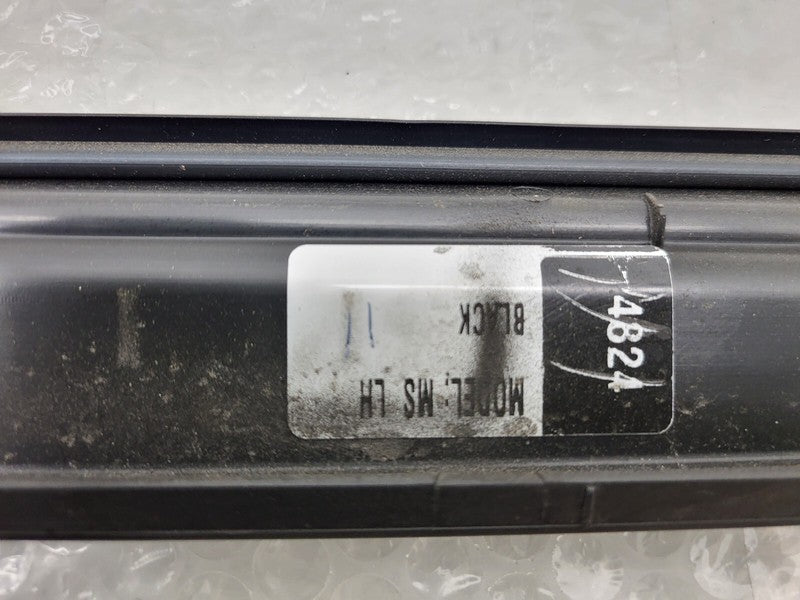 101221500C ⭕12-23 Model S Left Rocker Panel Scuff Plate Molding w/ Rubber Seal 1012215-00-C