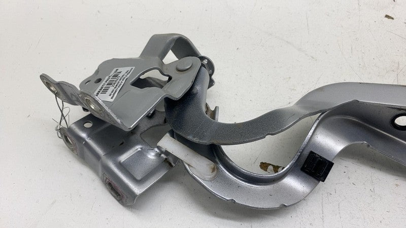 ⭕2023-2024 Toyota Prius Front Left & Right Side Hood Support Hinge Bracket (SET)