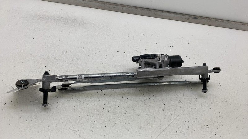 PT00002043-K ⭕22-24 R1T R1S Front Windshield Wiper Linkage Transmission w/ Motor PT00002043-K