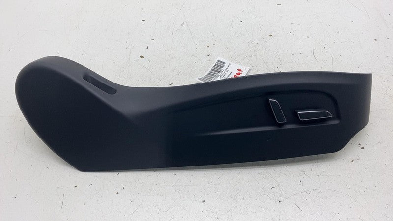 ⭕25-26 Tesla Model Y Front Right Seat Outboard Trim Panel w/ Switch 20