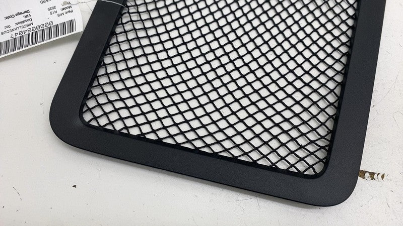 PT00869673 E ⭕ 2025 Rivian R1S Left & Right Seat Map Net Pocket PT00869673-E / PT00869676-E