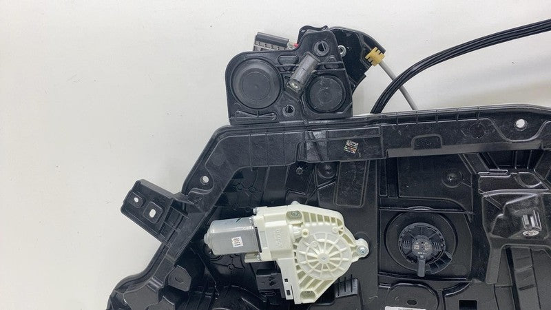 ⭕20-24 Model Y Front Right Door Window Regulator & Motor w/ Carrier 14