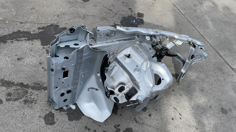 2011-2014 Porsche Cayenne Front Driver Side Structural Apron Cutout Left LH