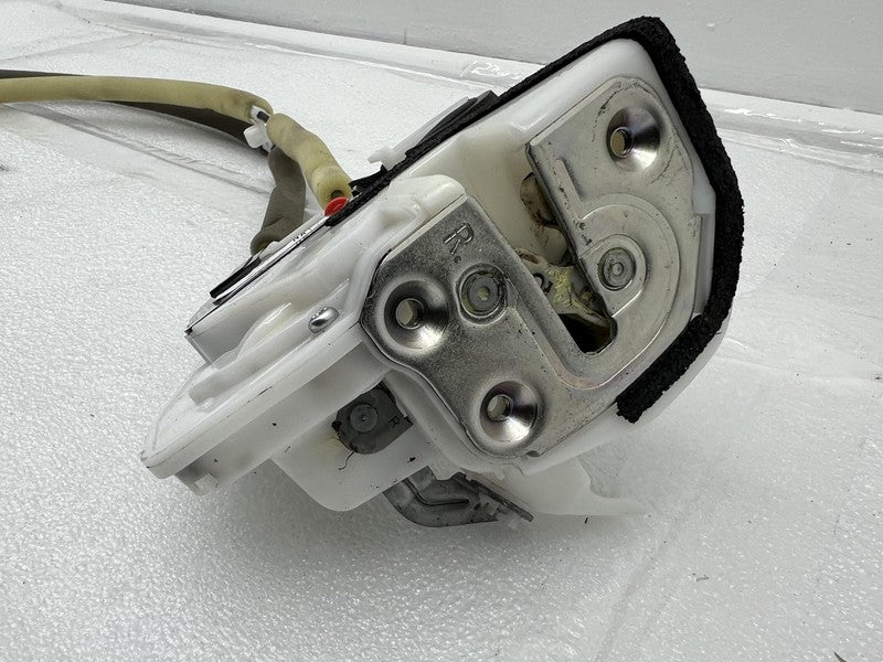 KD53-T8314 2016-2023 Mazda MX-5 Miata Passenger Side Door Latch Lock w/ Inner Handle Right