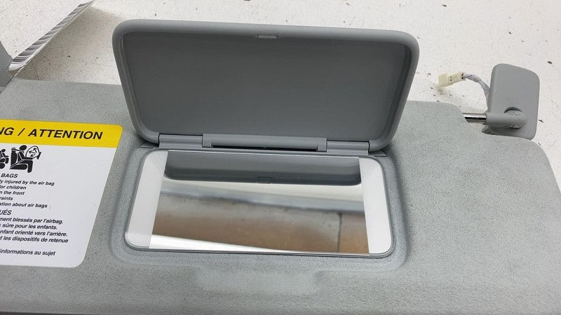 Does not apply ⭕ 2022-2024 Rivian R1T Front Passenger Side Windshield Sun Visor Sunvisor Right