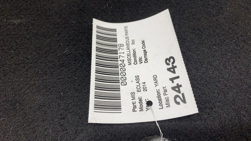 ⭕ 10-16 Mercedes E350 E-Class Rear Trunk Carpet Lid Liner Trim Panel A