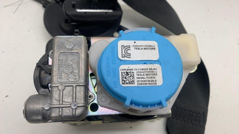 ⭕ 2016-2020 Tesla Model X Front 1st Row Seat Belt & Retractor Right 10