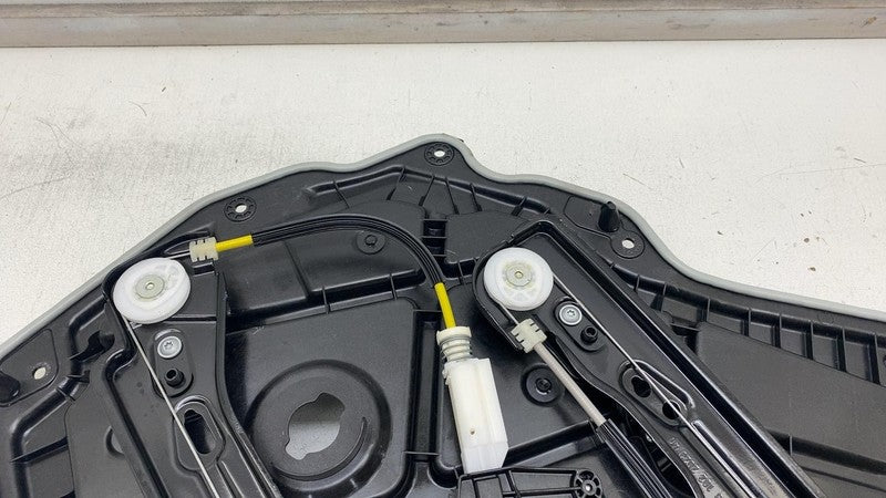 ⭕20-24 Tesla Model Y Rear Right Window Regulator & Motor w/ Carrier 14