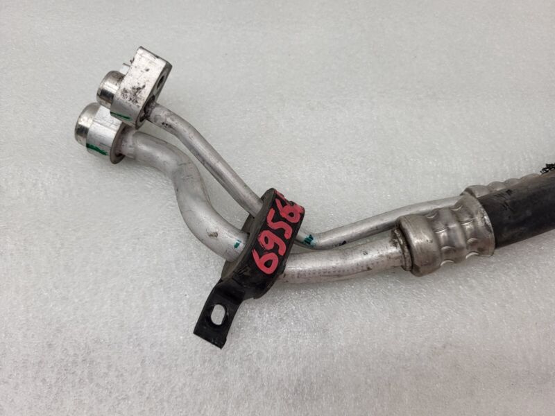 103733400H 16-20 Model X AC Line Liquid Suction to Right Hand Rocker Hose Pipe 1037334-00-H