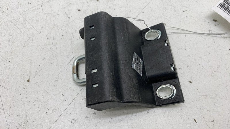B8053616 ⭕2017-2021 Dodge RAM ProMaster 1500 2500 3500 Rear Door Lock Latch Striker Plate